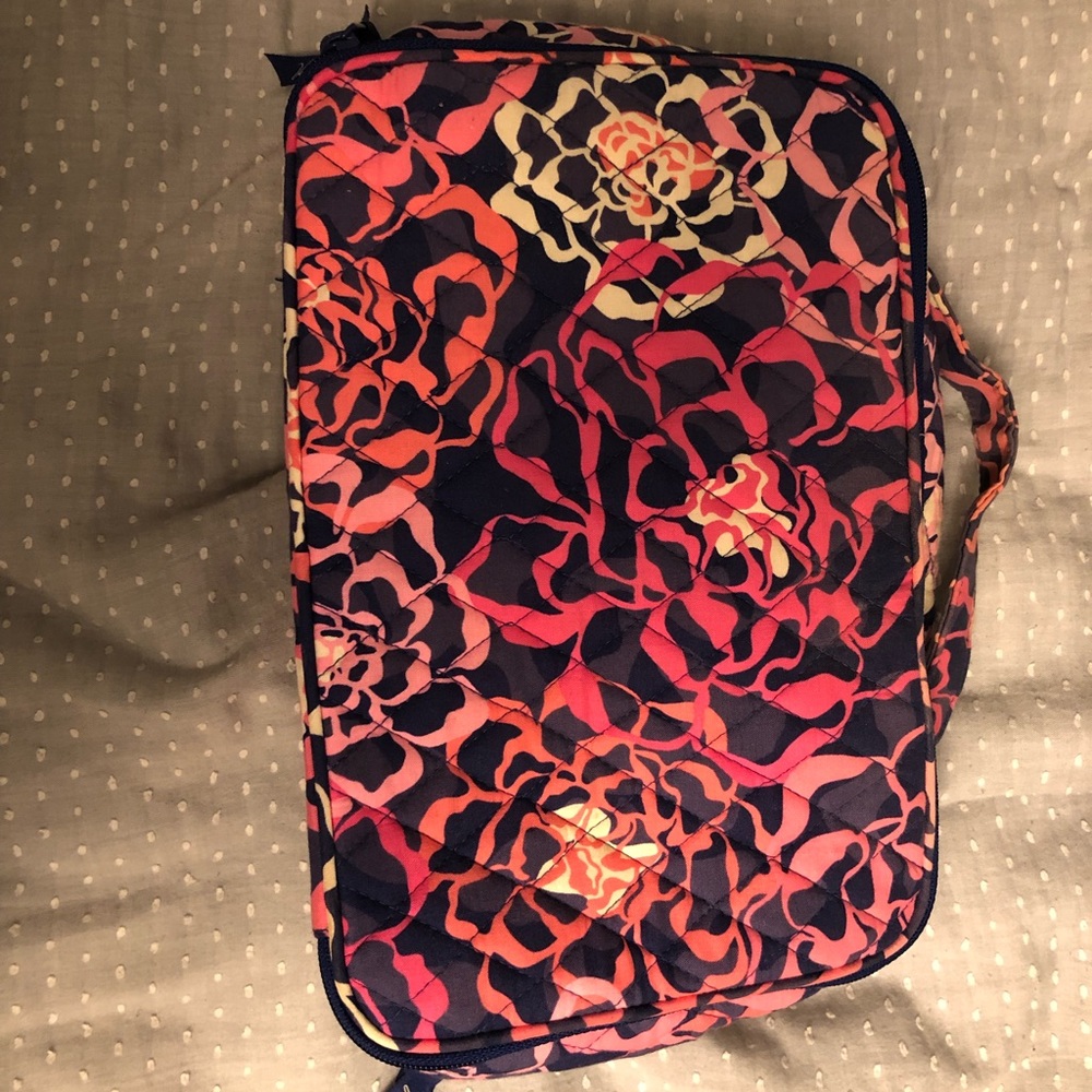 Vera Bradley Large Blush and Brush Case